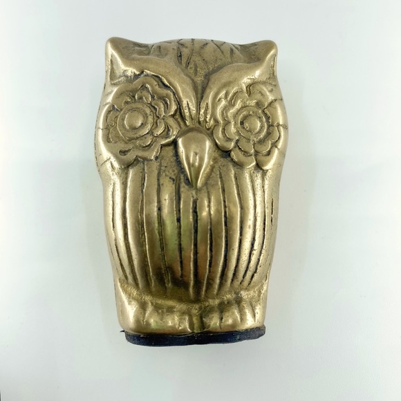Vintage Brass Owl Figurine Paperweight • Mid Century Taiwan R.O.C. MCM Decor - Picture 8 of 10